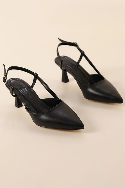 DORA GÜNLÜK KADIN RAHAT SİVRİ AYAKKABI -siyah cilt