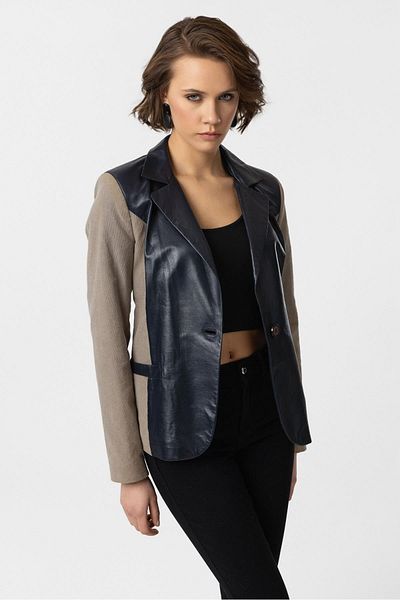 Deriderim سترة نسائية من الجلد الطبيعي من Indigo Jane Blazer مزينة بالقماش