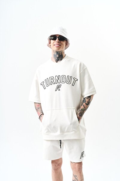 Respire Set pantaloni scurți oversize interlock brodat pentru prezentare Ecru