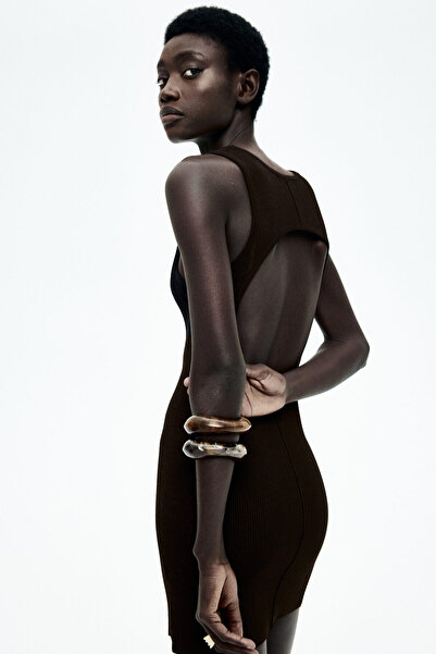 H&M Arkası Oyuklu Elbise