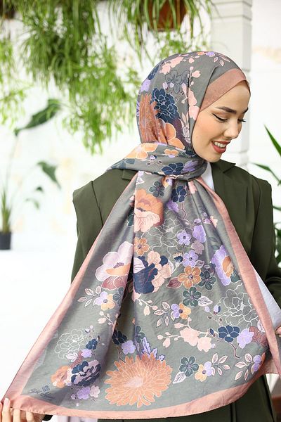 Silk Home Olinda Shawl 49004-35