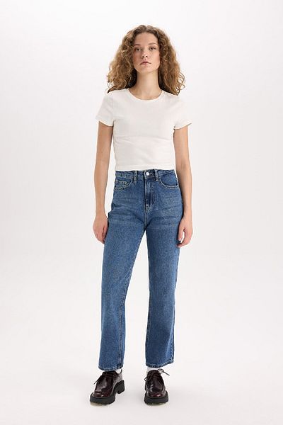 DeFacto Gerade Passform, hohe Taille, knöchellange, gewaschene Jeanshose E3414AXNS