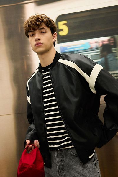 DeFacto Regular Fit College Collar Bomber με φερμουάρ Εποχιακό ελαφρύ παλτό C5844ax25sp