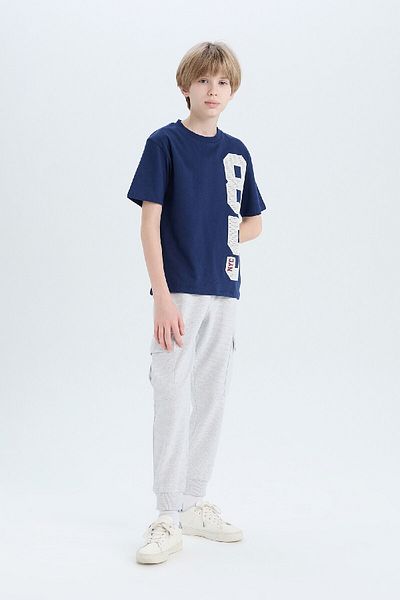 DeFacto Men's and Children's 2-Piece Set Crew Neck Printed Short Sleeve T-Shirt Elastic Waist Sweatpants