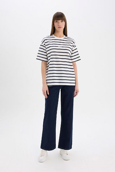 DeFacto Oversize Wide Fit Tričko Crew Výstřih Pruhované Počesané Bavlna Tričko Krátký Rukáv E5058Ax25Sp