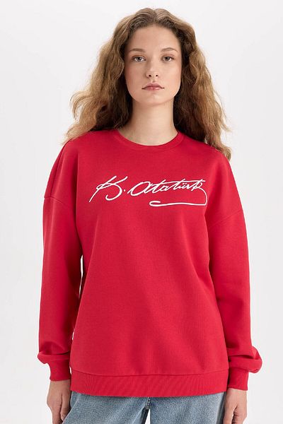 DeFacto Oversize Wide Fit Ataturk Signed Crew Neck Thick Sweatshirt E5446Ax24Wn