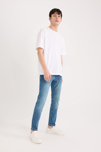 DeFacto Pedro Slim Fit στενή εφαρμογή κανονική μέση στενό τζιν παντελόνι E5429AX25SP