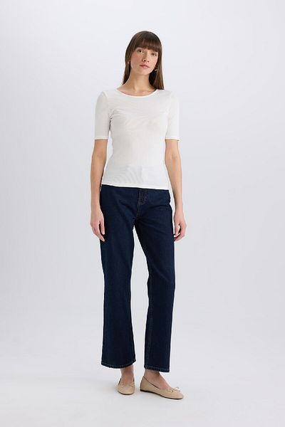 DeFacto Crew Neck Slim Fit Short Sleeve T-Shirt E5776Ax25Sp