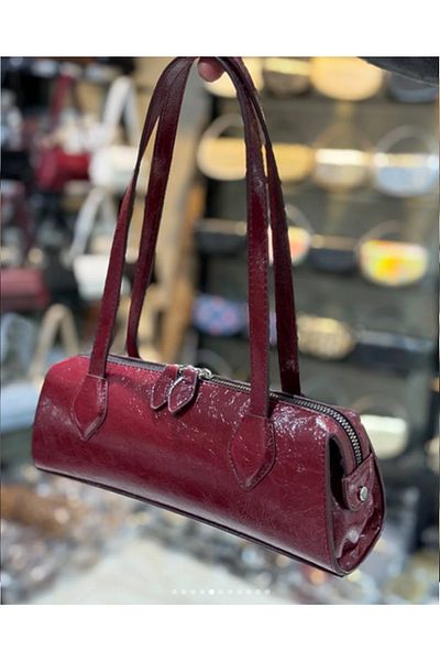 MILANOFOX Long Double Handle Zippered Shiny Patent Leather Baguette Bag