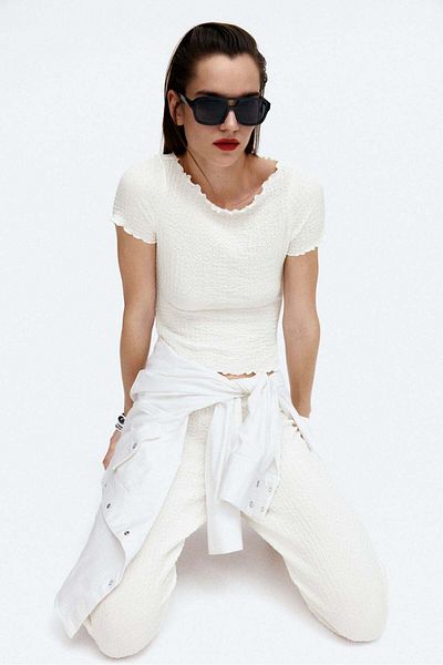 H&M Overlock-detail crinkled top