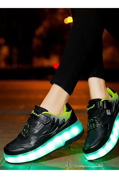 ETG Roller Shoes USB Charge Girls Boys Sneakers with Wheels LED Roller Skates Shoes