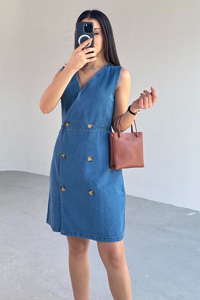 Cappmoda ELB-01754 Rochie albastră din denim cu nasturi cu decolteu în V