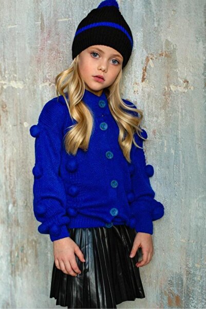 Hilal Akıncı Kids Дівчачий трикотажний кардиган з помпонами, чорна шкіряна спідниця з плісировкою, трикотажна шапка, комплект з чотирьох предметів