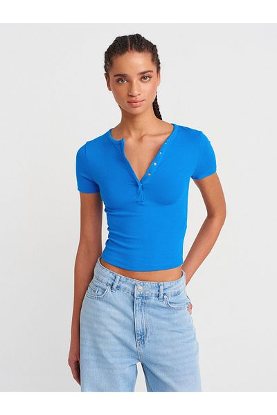 Dilvin 31704 Short Sleeve Top-Sax with Snap Buttons