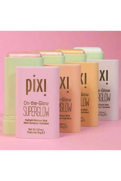 pixi NaturaLustre بيكسي أون-ذا-جلو