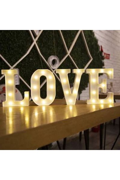 Generica Love letter set, light-up, made of plastic. Letter length: 22 cm.