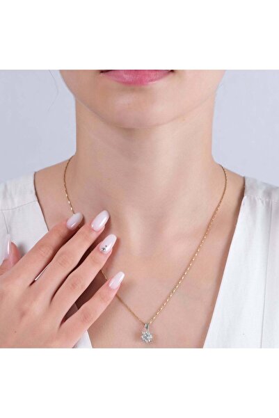 Lial Diamond 0.05 Karat Pırlanta Kolye, Kartanesi Motifli, Mücevher Sertifikalı