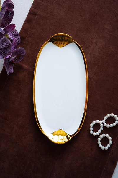 ACAR Arven Oval Gold Presentation Tray - 33 cm