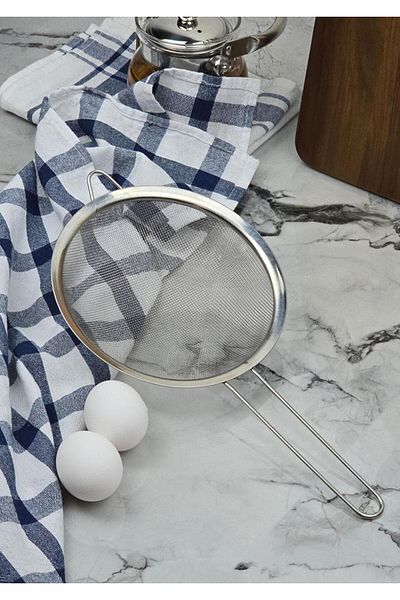 HomeTarz Stainless Kitchen Strainer - Vegetable Pasta Strainer - 18 cm