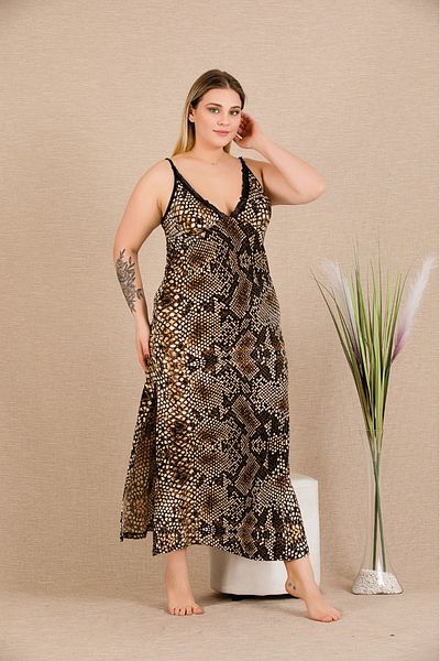 Lady Φόρεμα με λουράκι με λαιμόκοψη V με λαιμόκοψη με σχέδιο φιδιού με σχισμή
