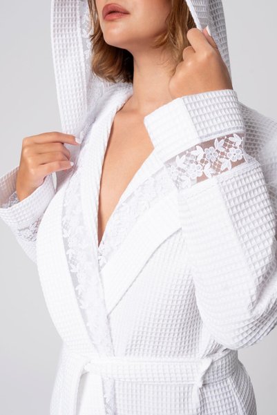Ellia Soft 100% Cotton Soft Pique Hooded Boxed Lace Robe