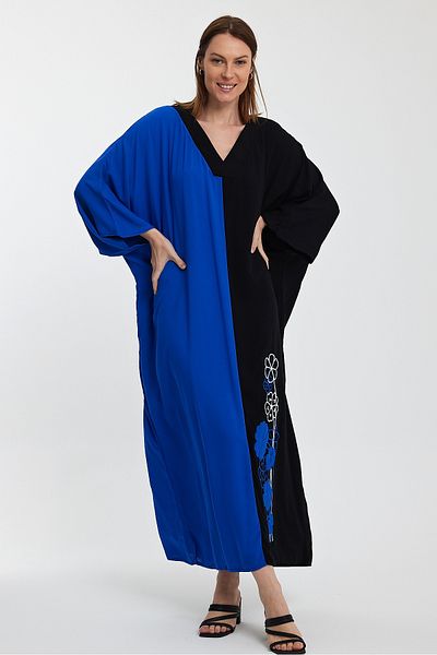 Denismoda VP958 Rochie de mărime mare cu decolteu în V cu detaliu de broderie ALBASTRU