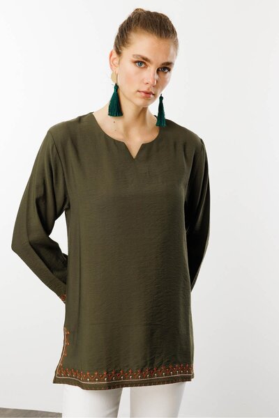 Desen Triko Women's Blouse with Slit Sleeves and Embroidered Skirt Khaki