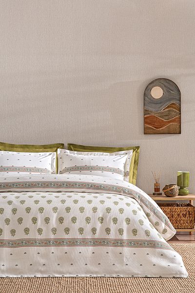 Puffy Beige Lotus Double Pique Set
