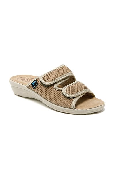 Fly Flot Παντόφλες για γυναίκες / κορίτσια T4 F50 FE Fly Flot 6009-Beige