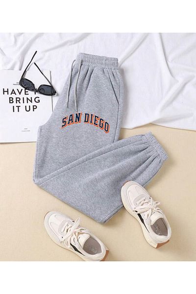 RPT MODA ΦΟΡΜΑ JOGGER ΜΕ Άνετο ΕΛΑΣΤΙΚΟ ΠΟΔΙ ΚΑΙ ΤΣΕΠΕΣ SAN DIEGO PRINTED JOGGER BOTTOM TRACKSUIT