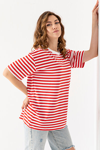EtkiModa Kadın Kırmızı Beyaz Çizgili Oversize Kısa Kollu Viskon Penye Bluz