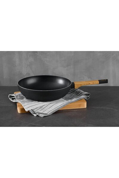 Bergner Tigaie wok cu suprafață antiaderentă 28 cm Earth Black