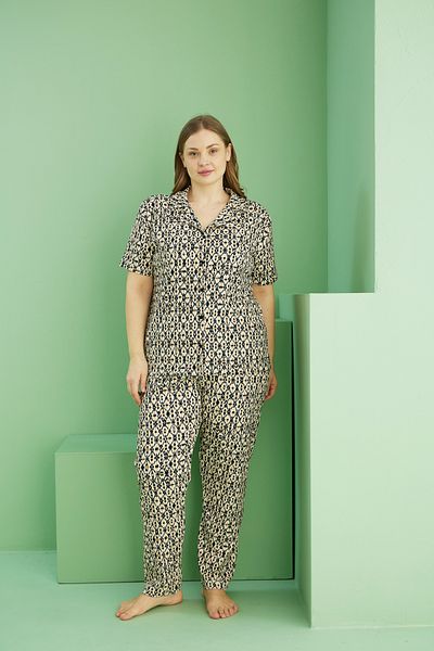 Siyah İnci Ecru Patterned Bürümcük Krınkıl Fabric Curve Large Size Oversize Buttoned Pajama Set 25118725