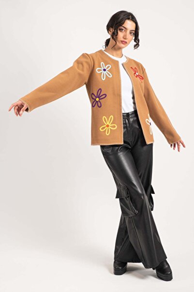 Hatun Atila Кашмирено яке HatunAtila Süzene с бродирани цветни мотиви 7677 Кафяво