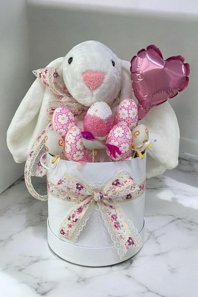 Sole Premium Easter Themed 45cm White Bunny Rabbit Gift Box - Decorative Egg and Heart Prom