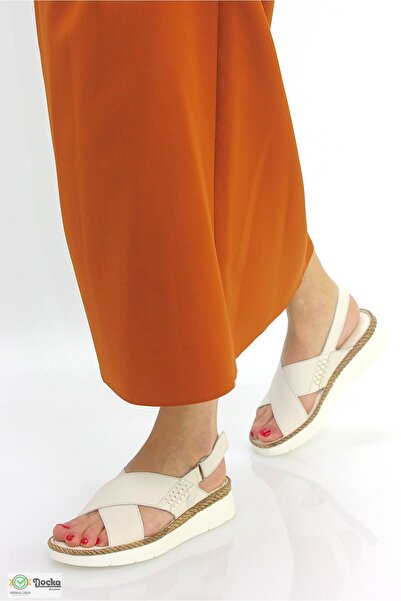 Mammamia Kadın Günlük Hakiki Deri Ortopedik Sandalet M26YS2515