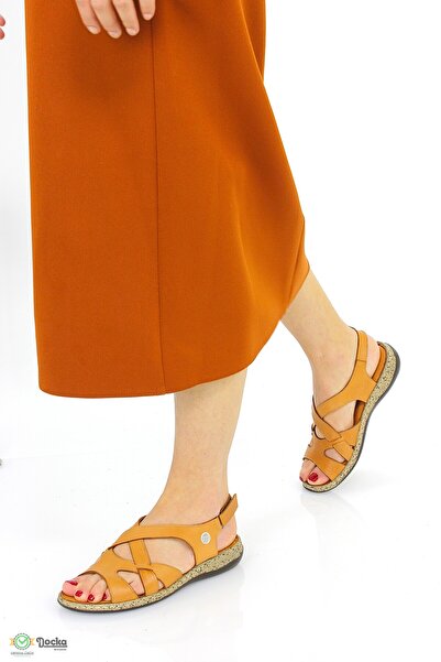 Mammamia Kadın Düz Taban Hakiki Deri Ortopedik Günlük Sandalet M26YS2535