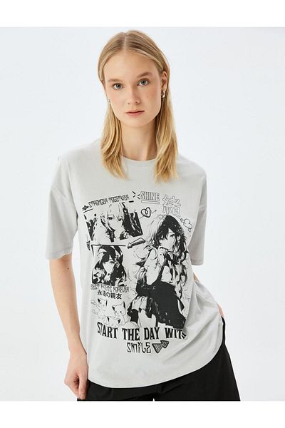 Koton Anime-bedrucktes, übergroßes, kurzärmliges T-Shirt mit Rundhalsausschnitt
