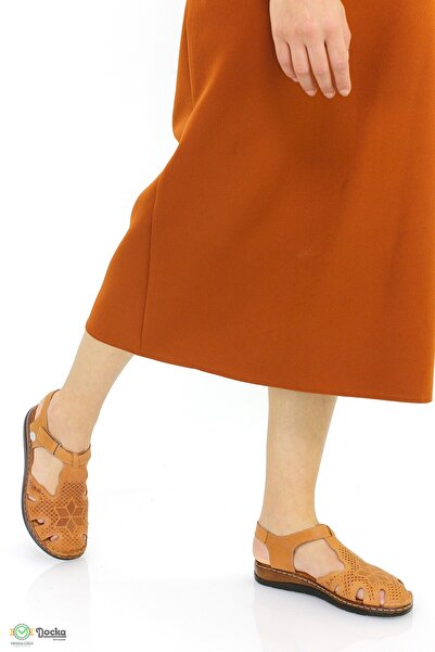 Mammamia Kadın Günlük Düz Taban Hakiki Deri Ortopedik Önü Kapalı Sandalet M26...