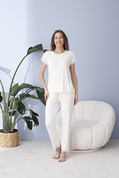 BEYAZTOPTAN Елегантний та якісний жіночий піжамний комплект з мереживом Dublin