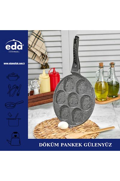 Eda Cast Smiling Face Panked Crepe Pan