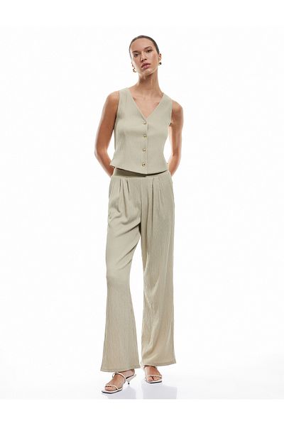 Koton Bürümcük Fabric V-Neck Buttoned Vest
