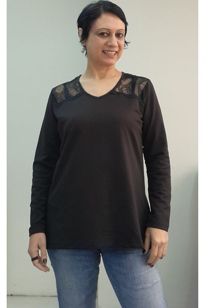 Mertcan Butik Black Lace Garnish Shoulder Long-Sleeve V-Neck Combed Viscose T-Shirt
