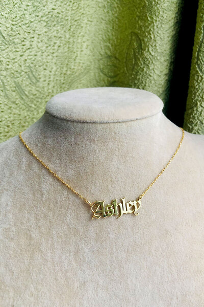 Nicheloop Old English Gotik Trend Kadın Erkek İsimli Gümüş Kolye