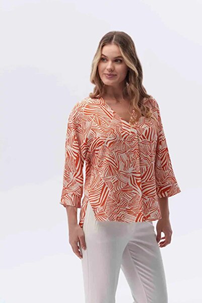 CNL Collection Kadın V Yaka Zebra Desenli Bluz