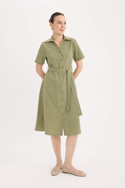 DeFacto Kurzärmliges Midikleid aus Popeline in A-Linie mit Hemdkragen E7114AX25SP