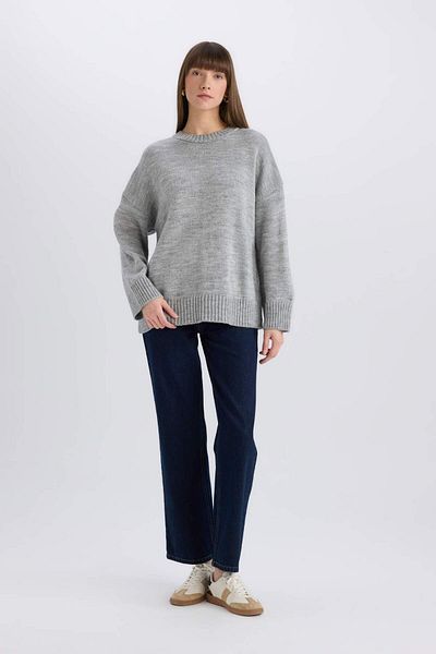 DeFacto Oversize Wide Fit Crew Neck Basic Plain Knitwear Sweater D0036Ax25Sp