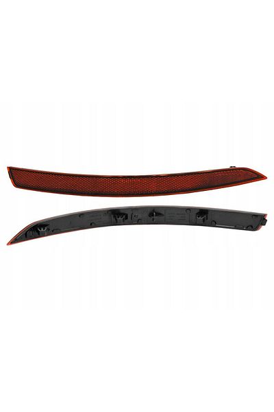 gkl Octavia Left Rear Bumper Reflector Pair Diff Model 5E 5945105 A