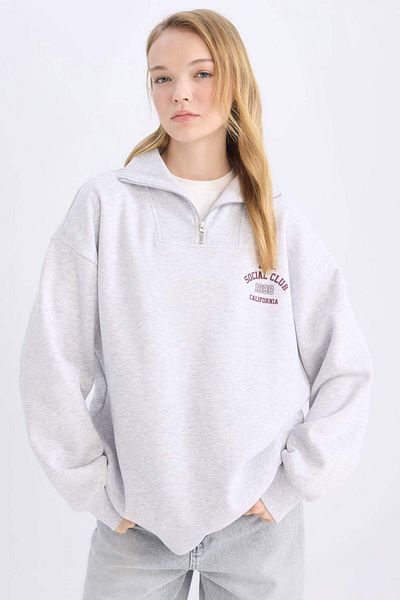 DeFacto Coool Oversize Fit Wide Fit Basic Plain Sweatshirt E2433Ax24Wn