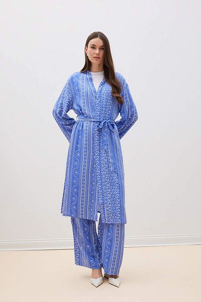 DeFacto Relax Fit V-Neck Ethnic Patterned Belted Long Kimono E8366Ax25Sp